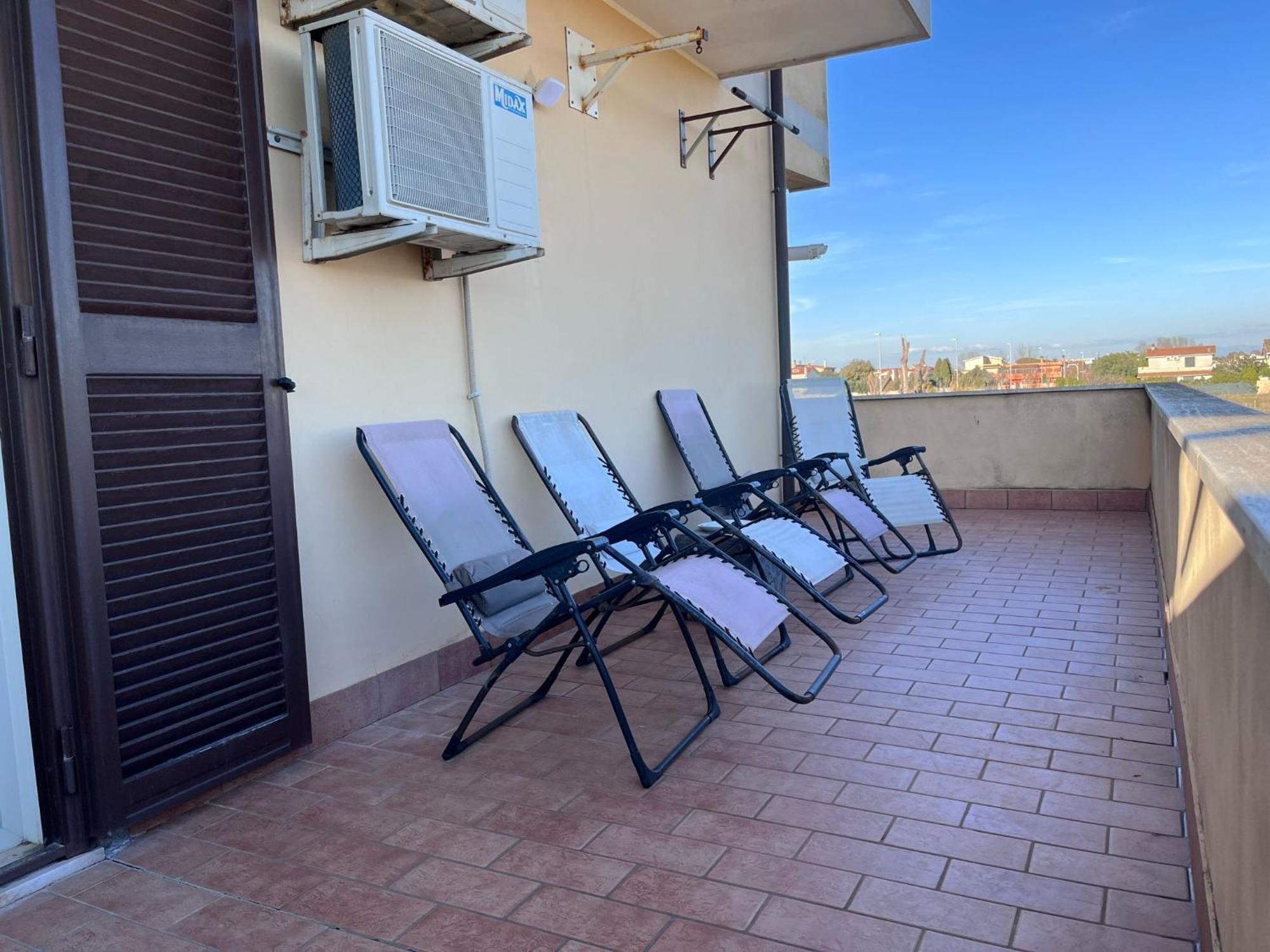 Appartamento Fco Airport - Casa Di Febo Fiumicino Esterno foto